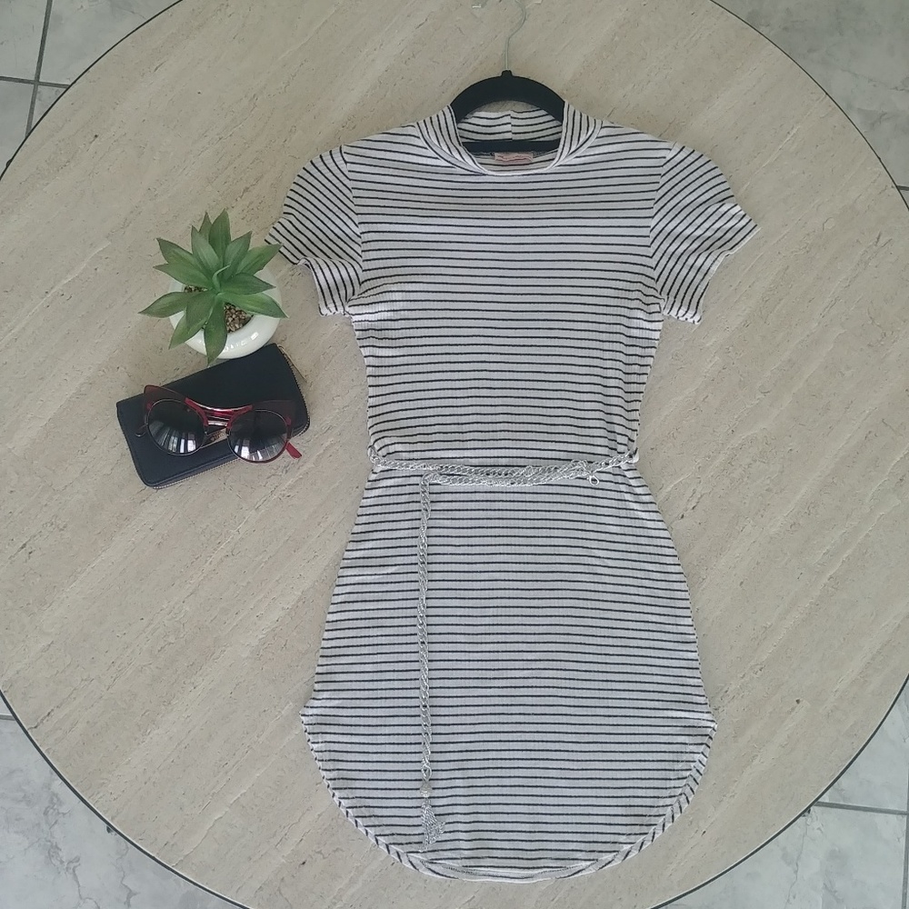 MINI DRESS
